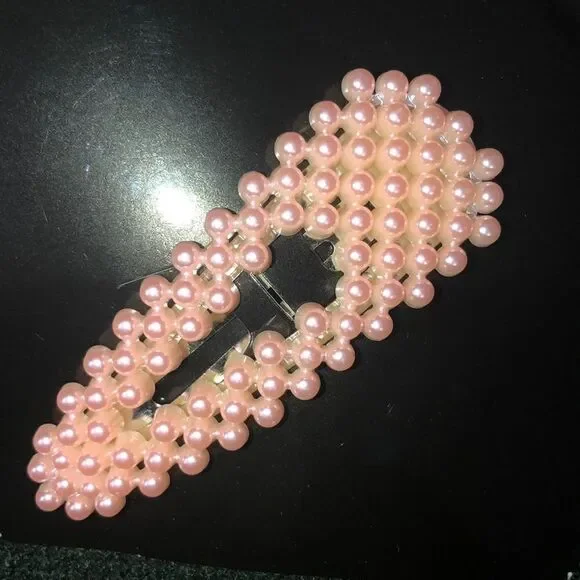 Pink Faux Pearls Hair Clips set of 2 - Picture 3 of 5